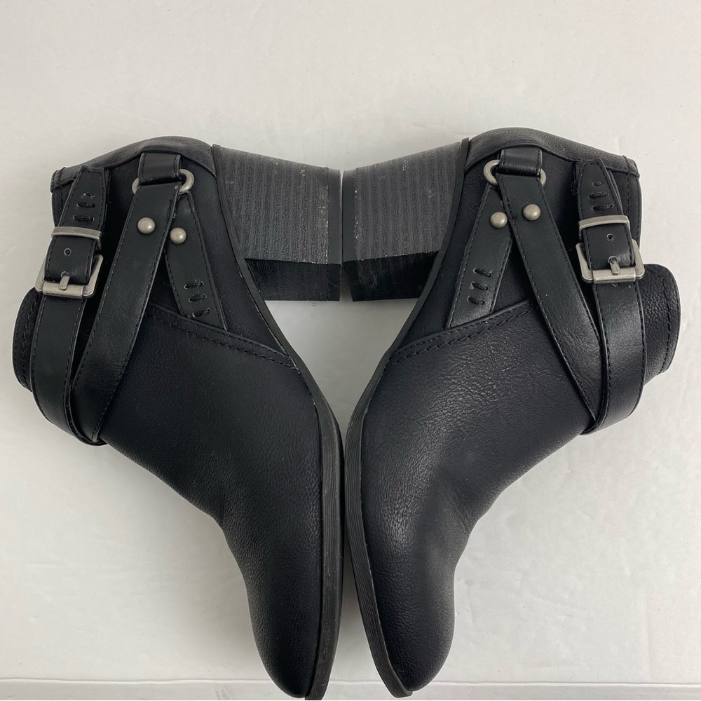 Indigo Rd. Sigrid size 8 Women’s Black Buckle Ankle Boots Booties - Picture 6 of 9